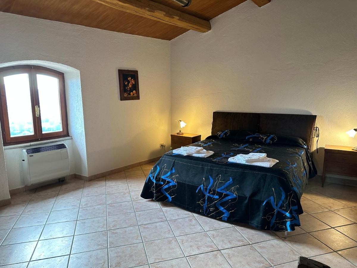 Relais Borgo Lizori Country House Campello sul Clitunno Exteriör bild