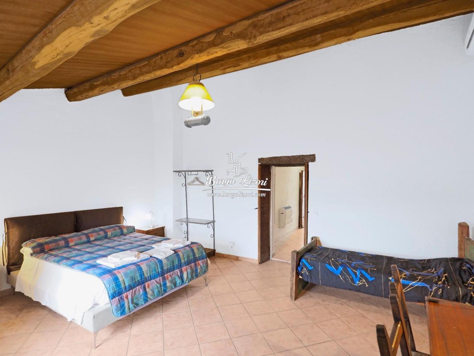 Relais Borgo Lizori Country House Campello sul Clitunno Exteriör bild