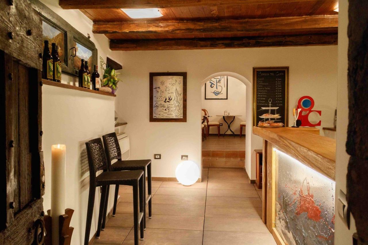 Relais Borgo Lizori Country House Campello sul Clitunno Exteriör bild